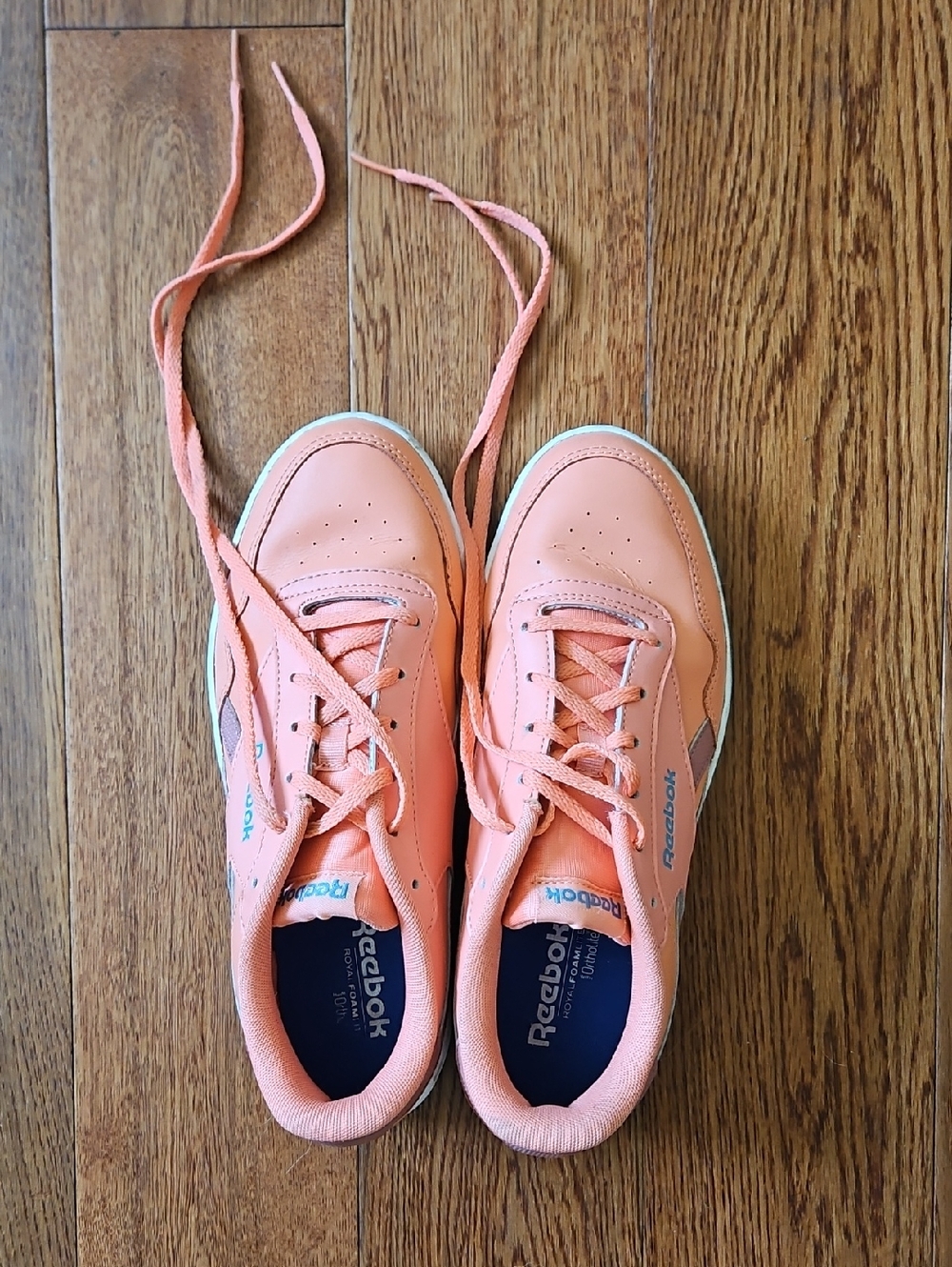 Reebok Court Advance Peach-Pink Sneakers